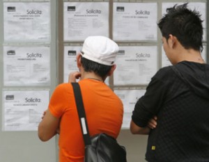 Italia: Desempleo y bajo salario a profesionales graduados